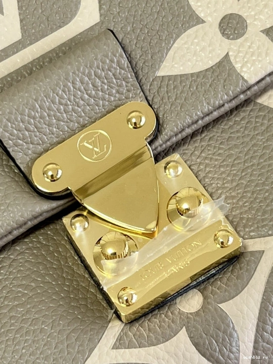 WIS MADELEINE LOUIS VUITTON MM 0821